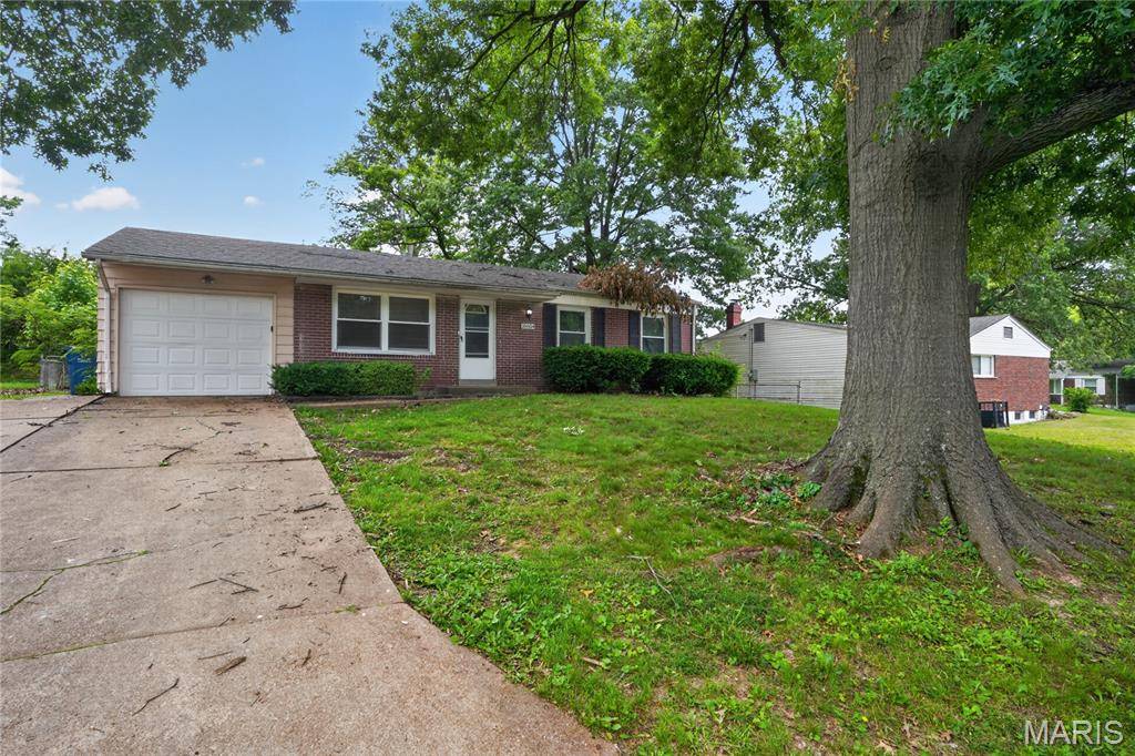 10604 Trask DR, St Louis, MO 63136