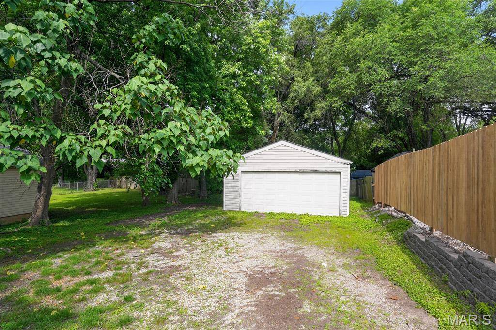 1071 N New Florissant RD, Allenton, MO 63031