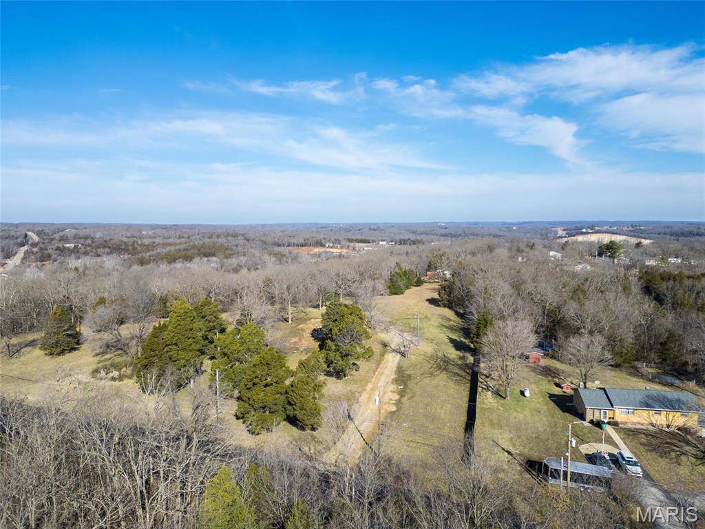1410 Clarke ST, De Soto, MO 63020