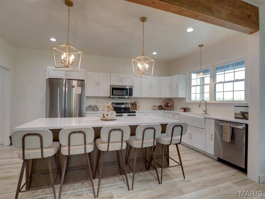 10755 SSR-H, Hannibal, MO 63401