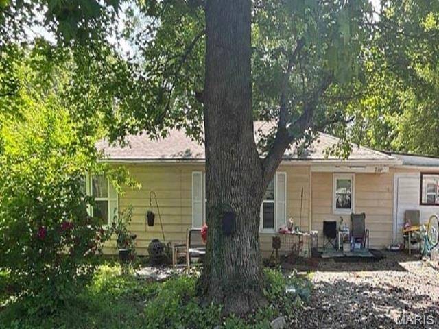 7117 Boclair DR, Centreville, IL 62207