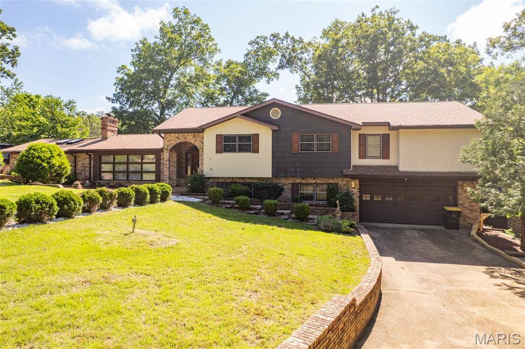 19 Fox Dr., Doniphan, MO 63935