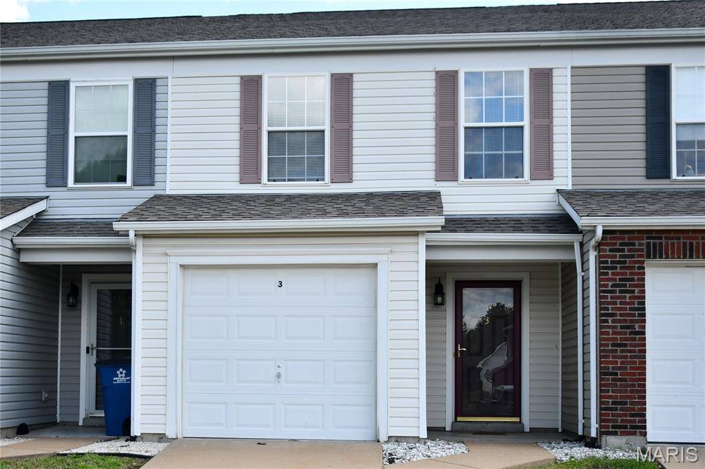 3 Hensley TER, Jennings, MO 63136