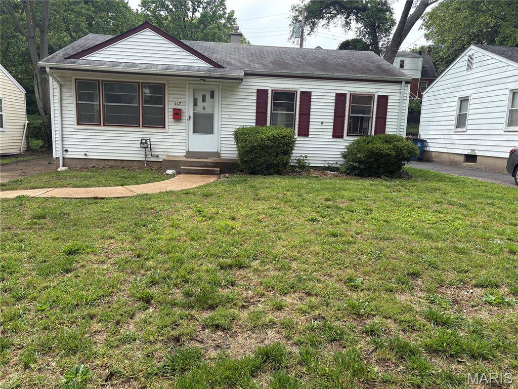 517 Teston DR, St Louis, MO 63135
