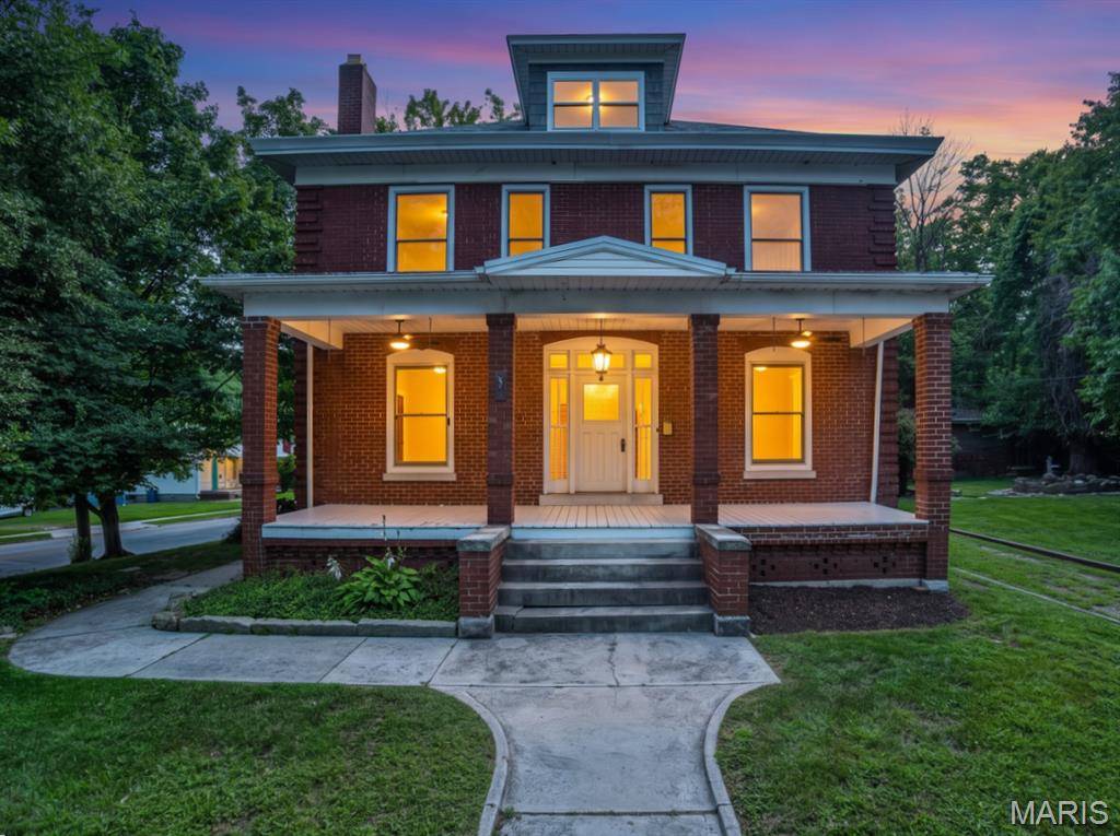 1215 Union ST, Alton, IL 62002