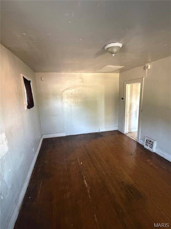 3916 Jennings Station RD, Pine Lawn, MO 63121