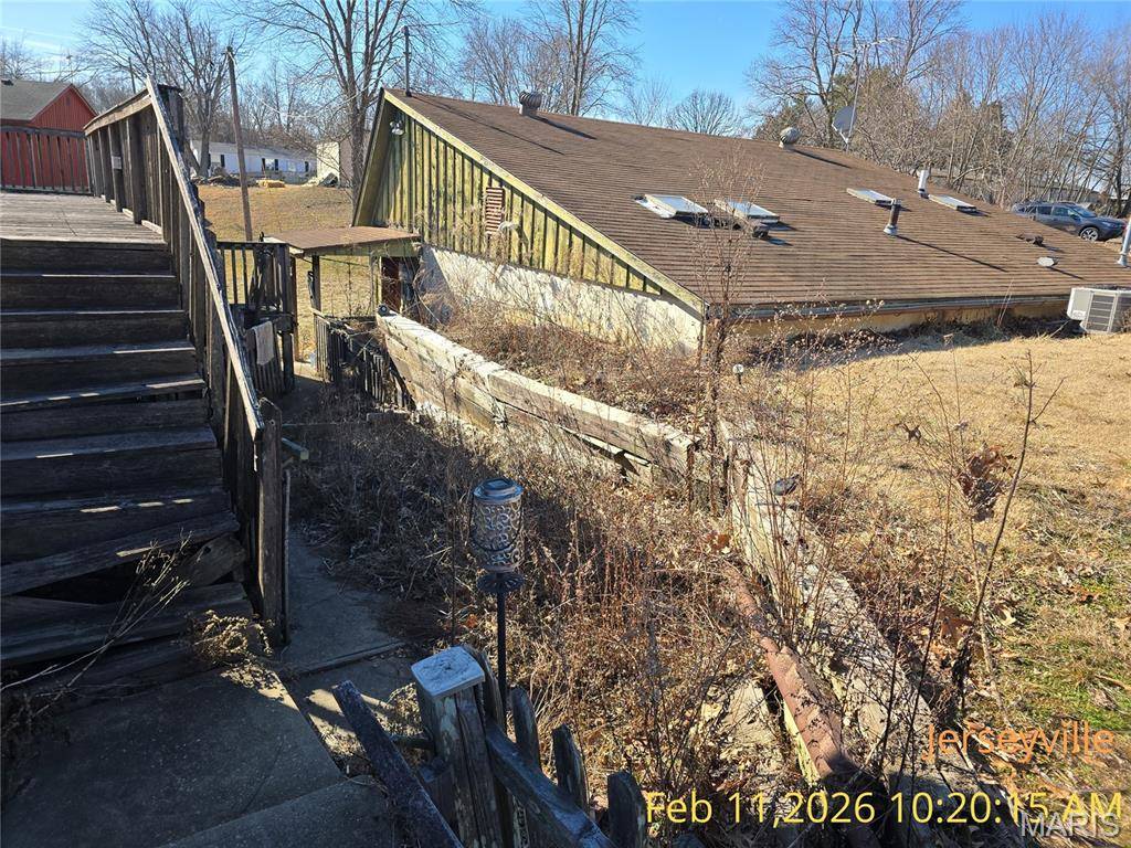 17036 Apache DR, Jerseyville, IL 62052