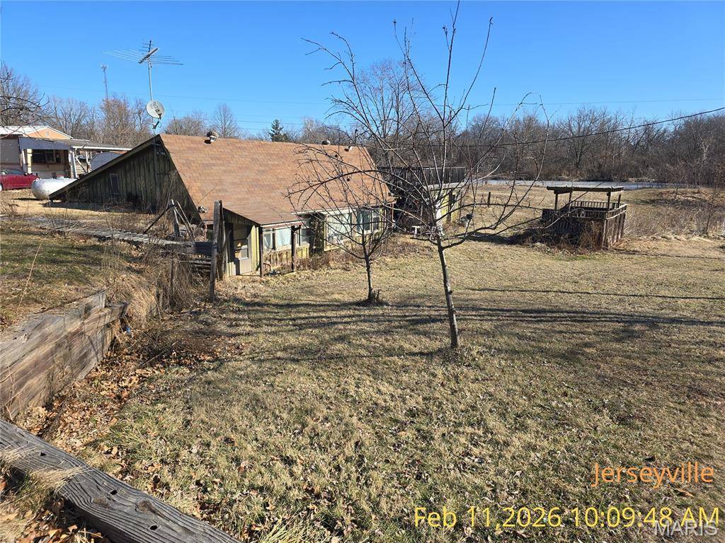 17036 Apache DR, Jerseyville, IL 62052