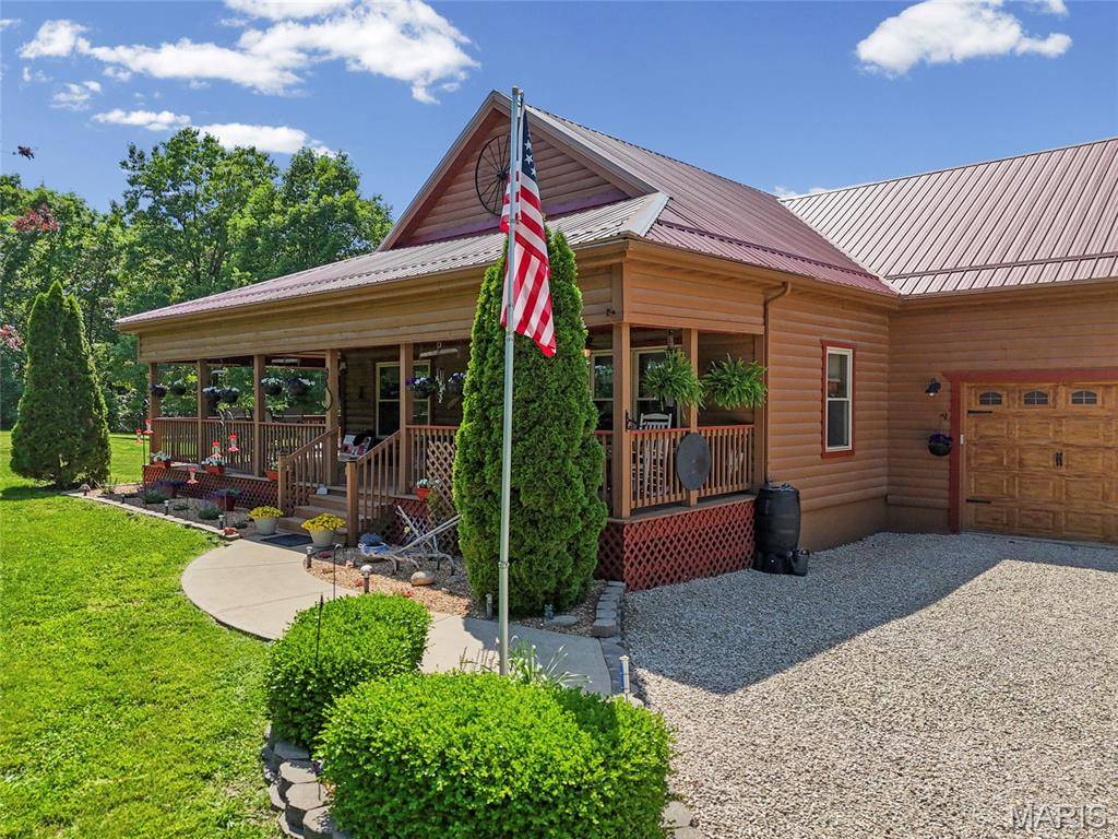 662 Nixon School RD, Leasburg, MO 65535