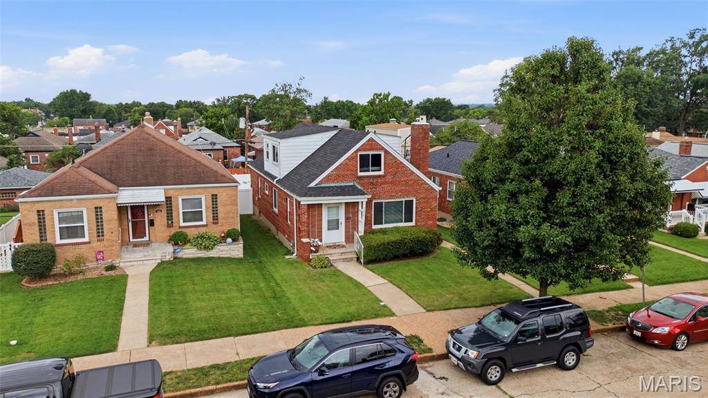 5426 Mardel AVE, St Louis, MO 63109