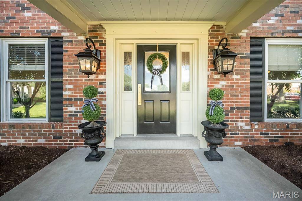 3822 Rock Bluff CT, Oakville, MO 63129