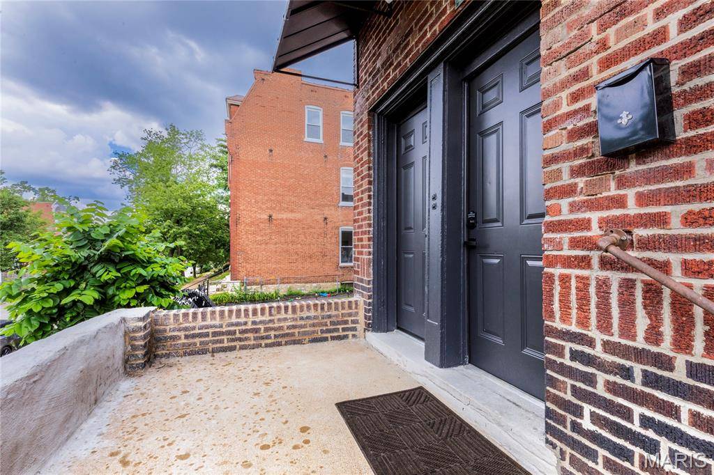 4052 Nebraska AVE, St Louis, MO 63118