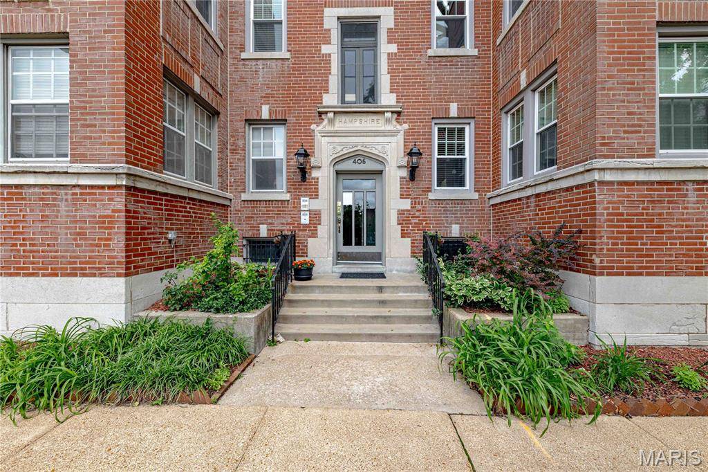 406 Clara AVE #4, St Louis, MO 63112