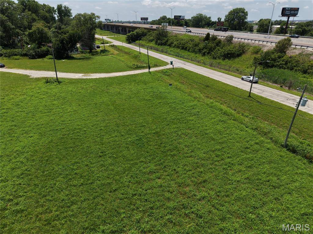 810 S 51st ST, Cahokia, IL 62207