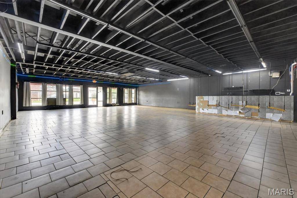 4215 S Kingshighway BLVD, St Louis, MO 63109