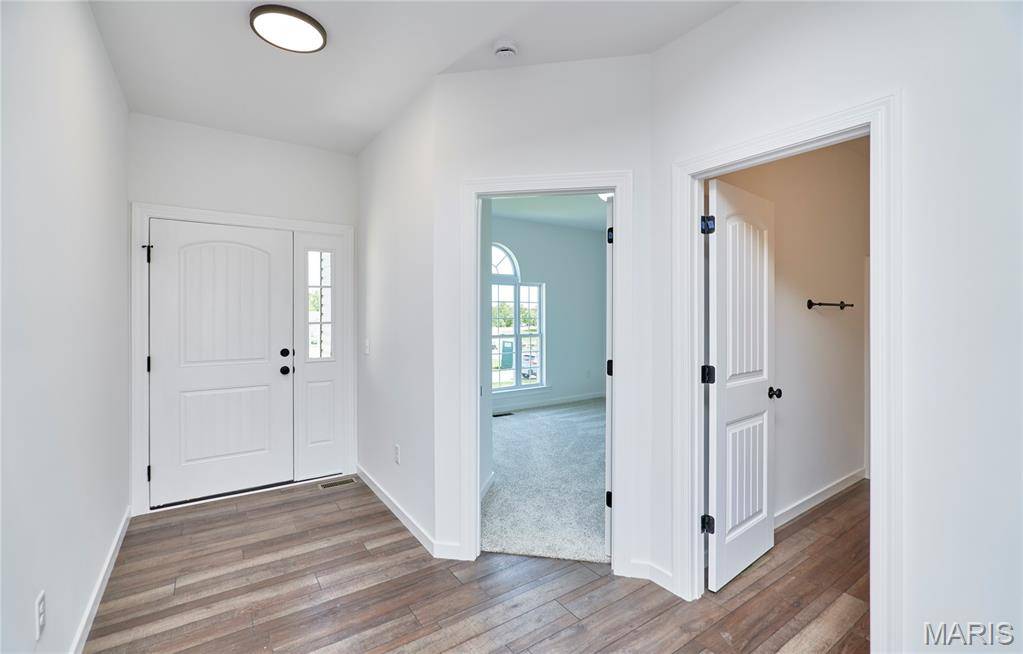 10 Canyon Creek CT, Moscow Mills, MO 63362