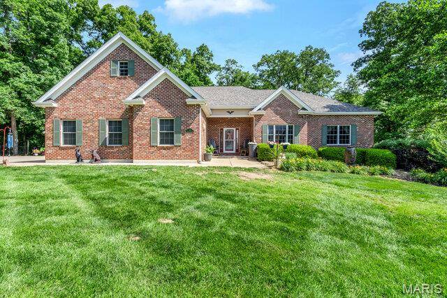 45 Oak Creek DR, Moscow Mills, MO 63362