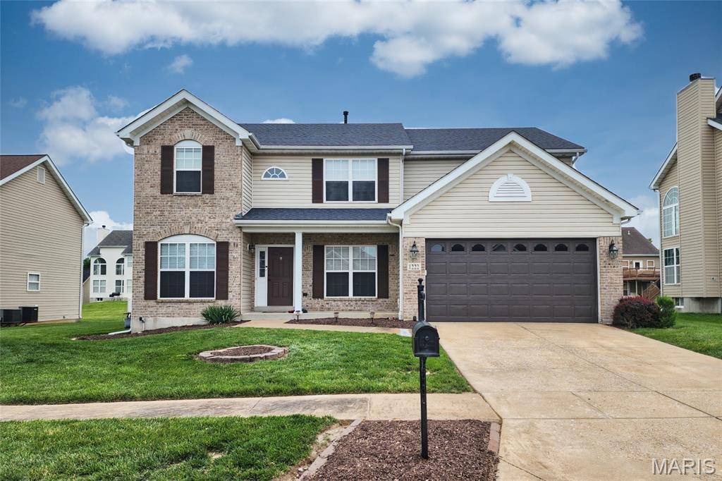 1222 Hermans Lake DR, Hazelwood, MO 63034