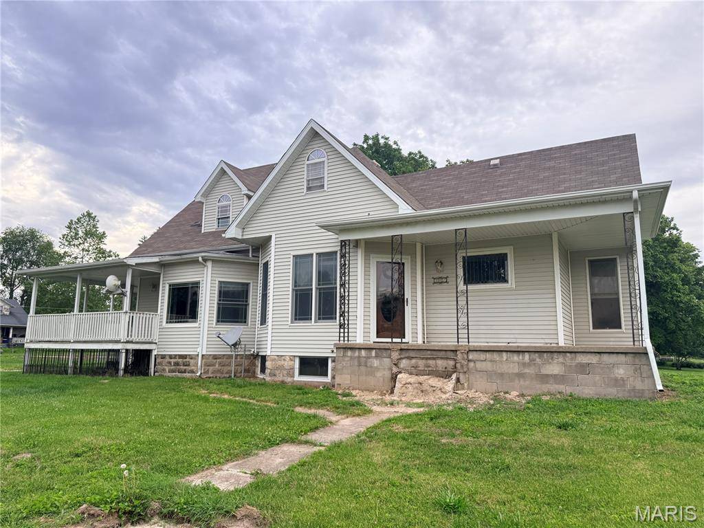 207 N Walnut, Chesterfield, IL 62630