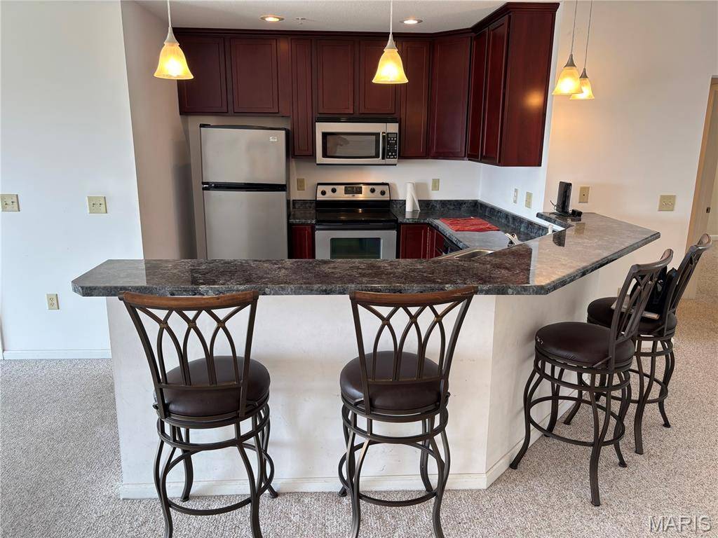 401 Timber Ridge DR #18, Grafton, IL 62037