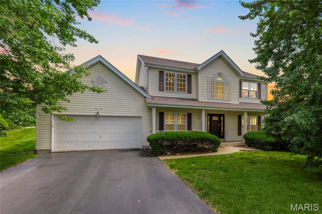 2400 Clayborn DR, Chesterfield, MO 63017