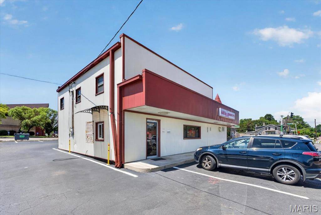8500 Morganford RD, St Louis, MO 63123