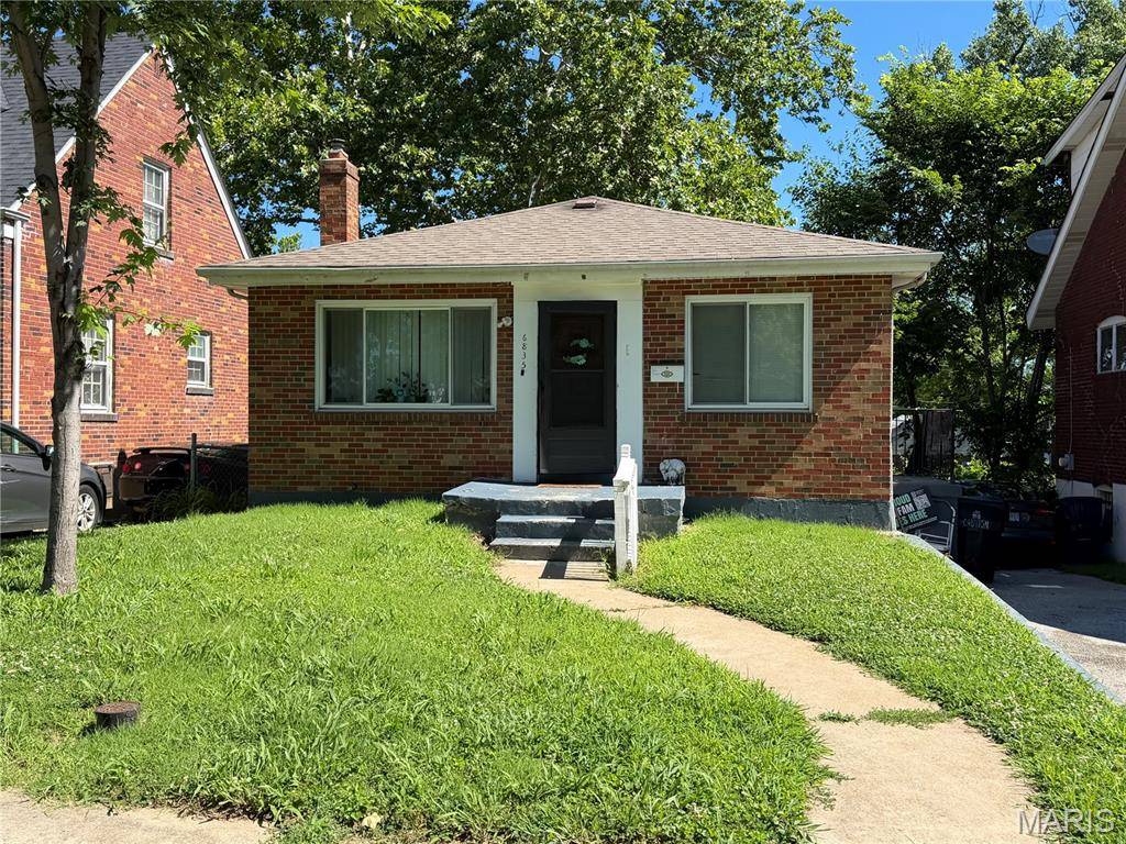 6835 Plymouth AVE, University City, MO 63130