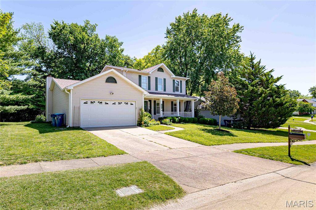 2054 Krause Hill PL, Hazelwood, MO 63031