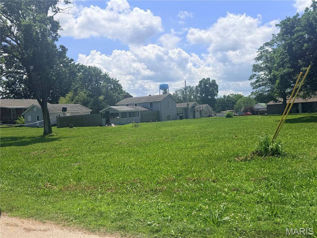 600 S School ST, Desloge, MO 63601