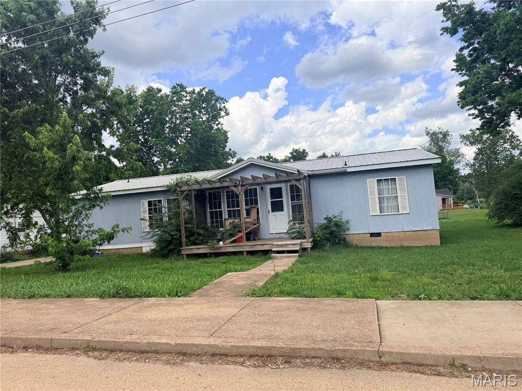 439 E Elvins BLVD, Park Hills, MO 63601