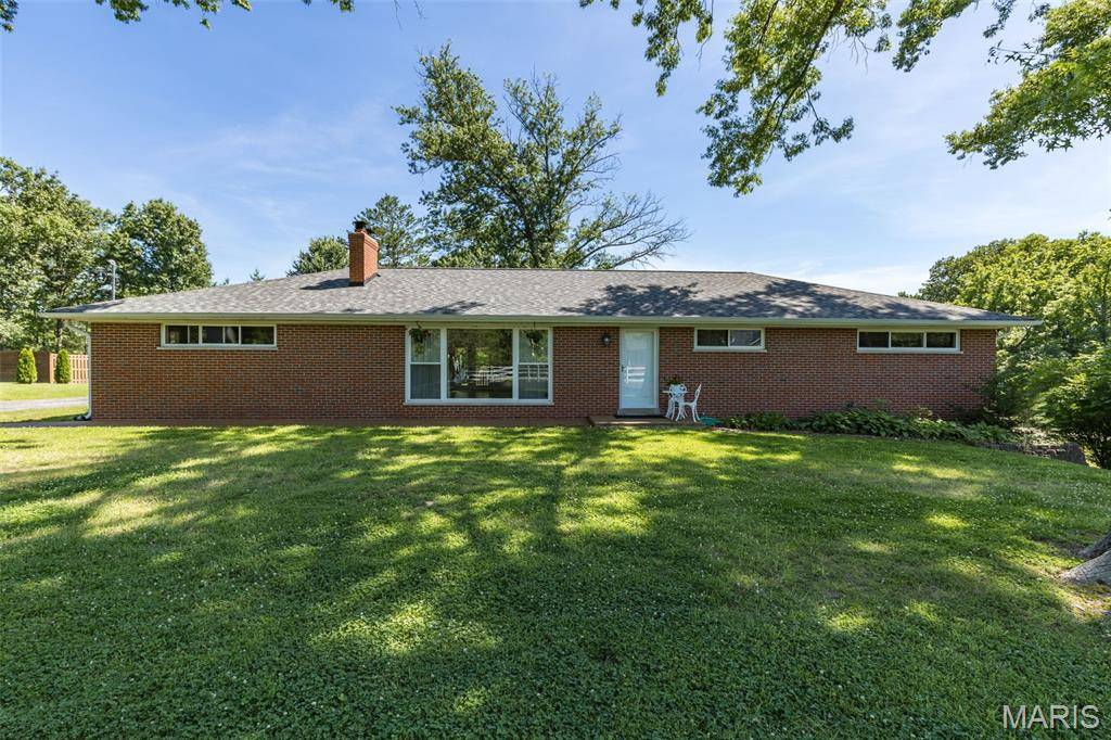 2550 Bluffwood DR, Unincorporated, MO 63129