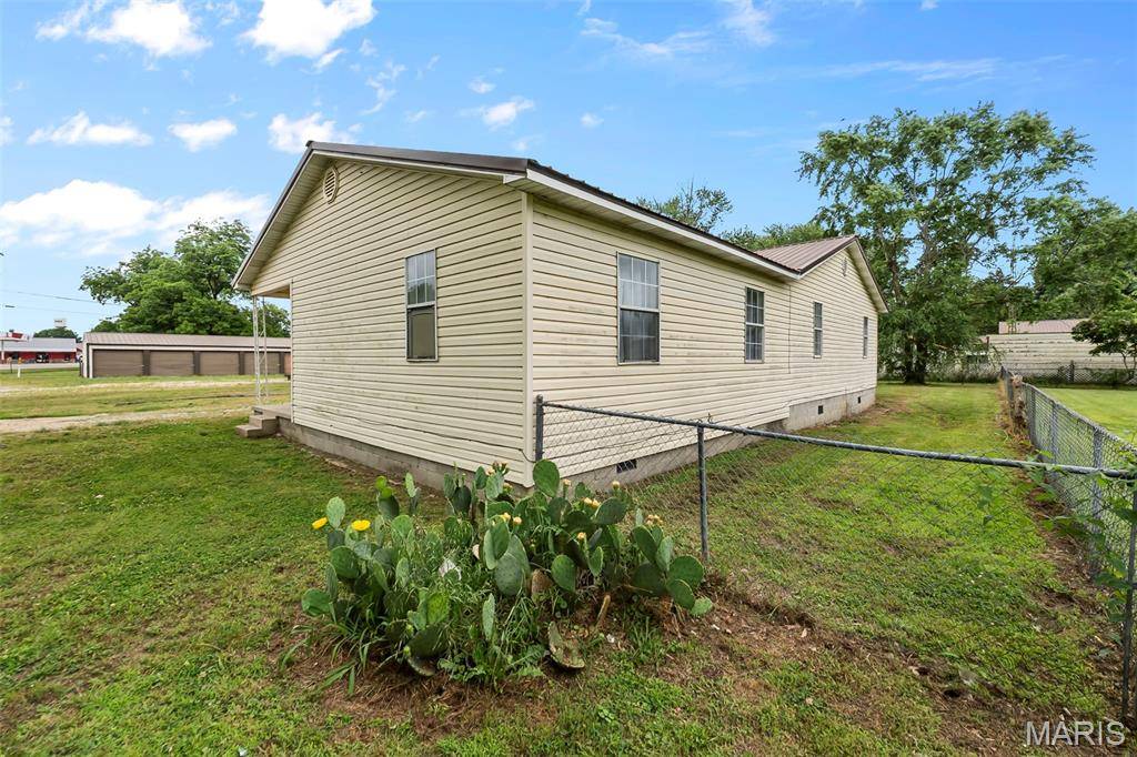 111 State Highway 114, Essex, MO 63846