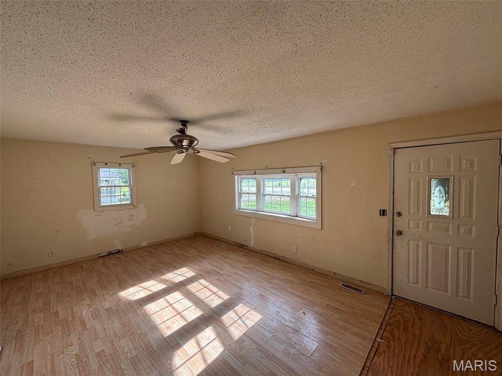 22465 Us Highway 61, Oran, MO 63771
