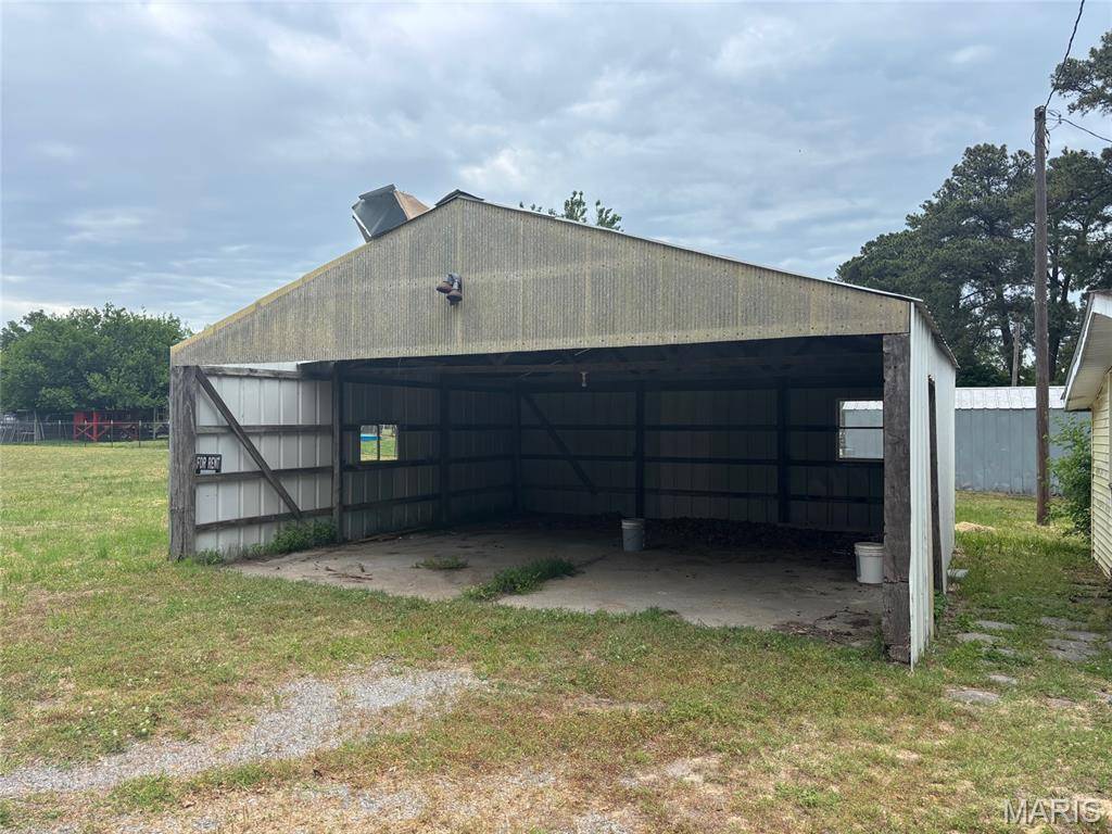 22465 Us Highway 61, Oran, MO 63771