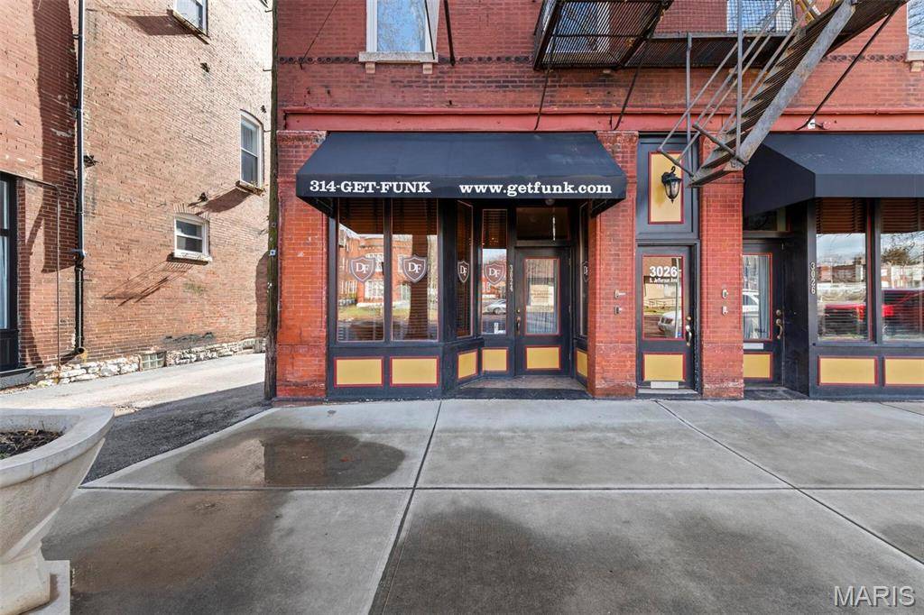 3024 S Jefferson AVE, St Louis, MO 63118