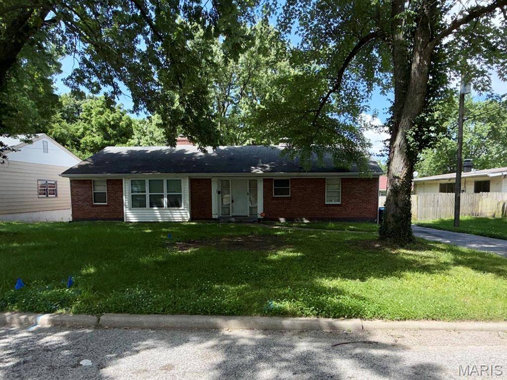 107 Habecking DR, St Louis, MO 63137