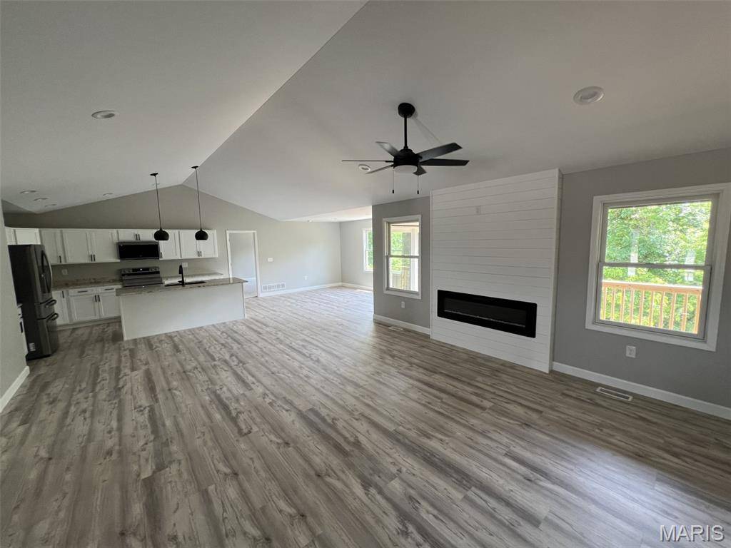 705 McIntosh CT, Hannibal, MO 63401