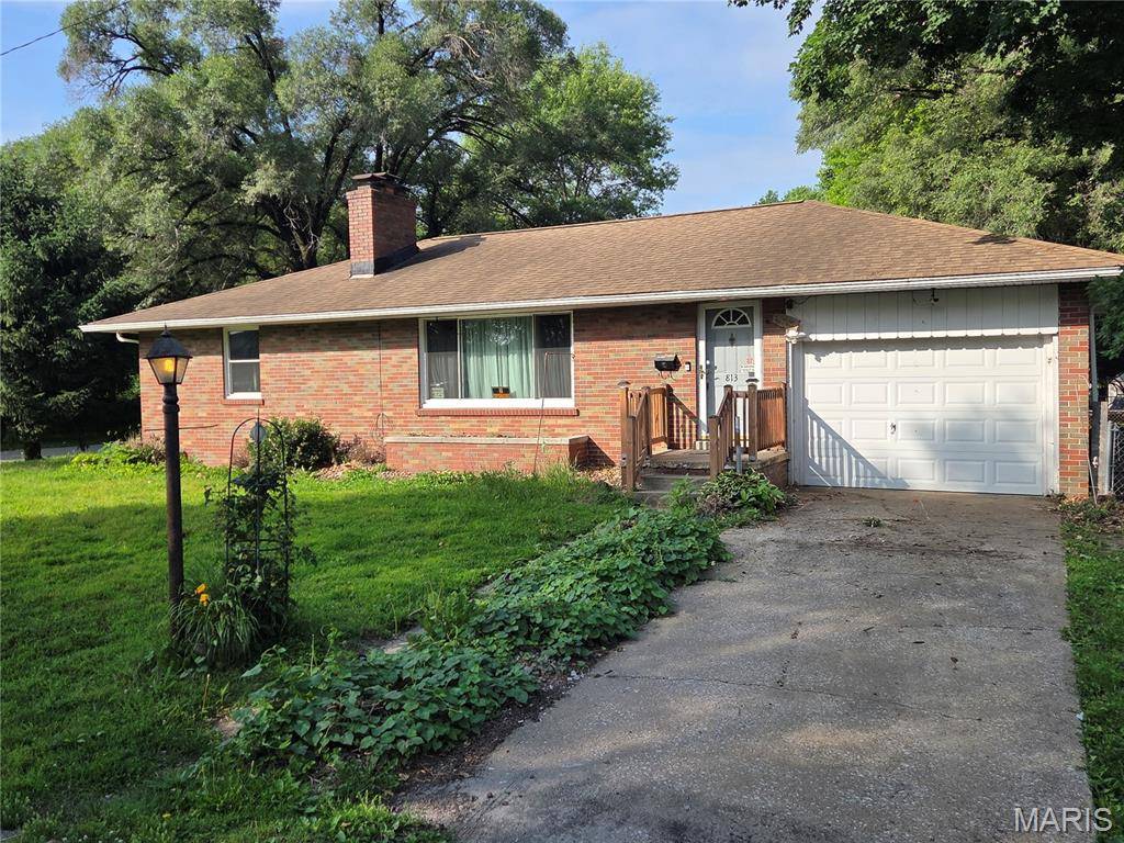813 Otto ST, Cahokia, IL 62206