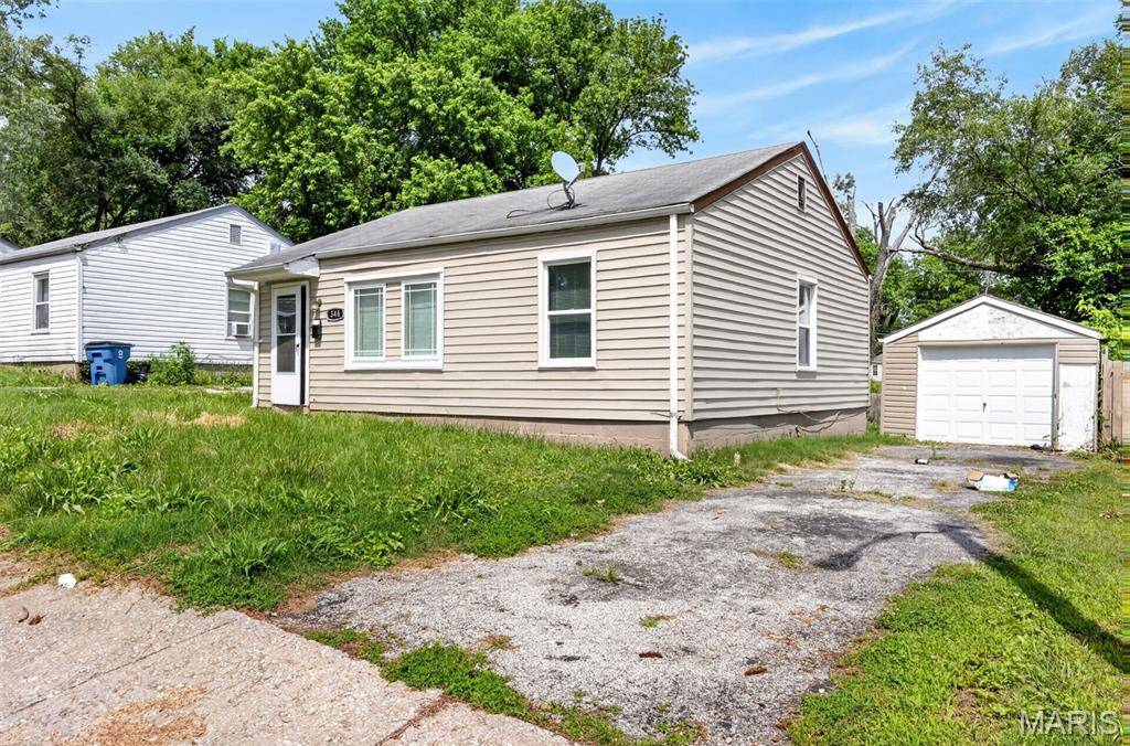 346 Mueller AVE, Ferguson, MO 63135