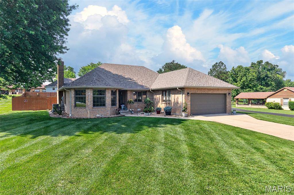 26659 Owens DR, Lebanon, MO 65536