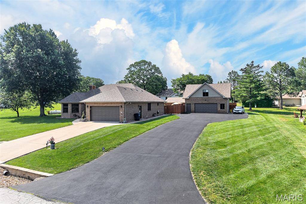 26659 Owens DR, Lebanon, MO 65536