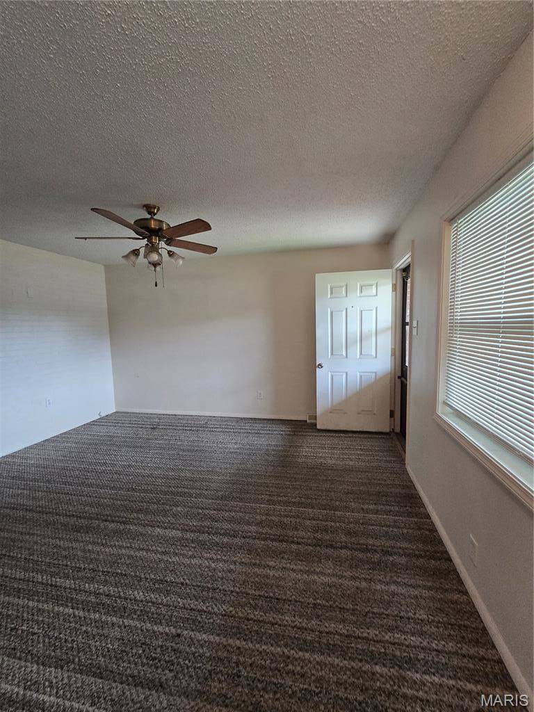 2200 Iowa ST, Granite City, IL 62040