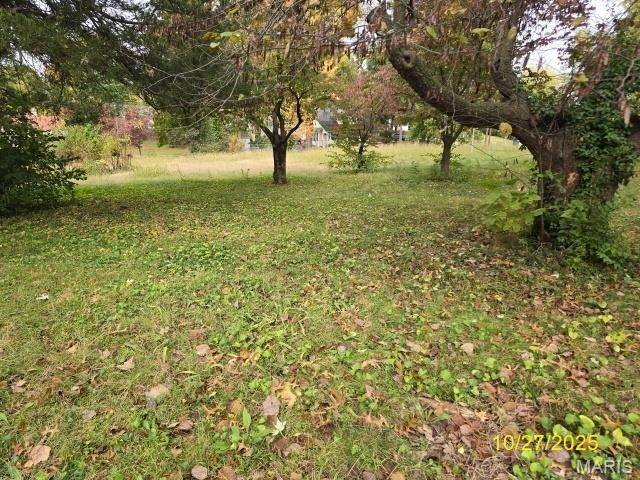 608 N 4th ST, Elsberry, MO 63343