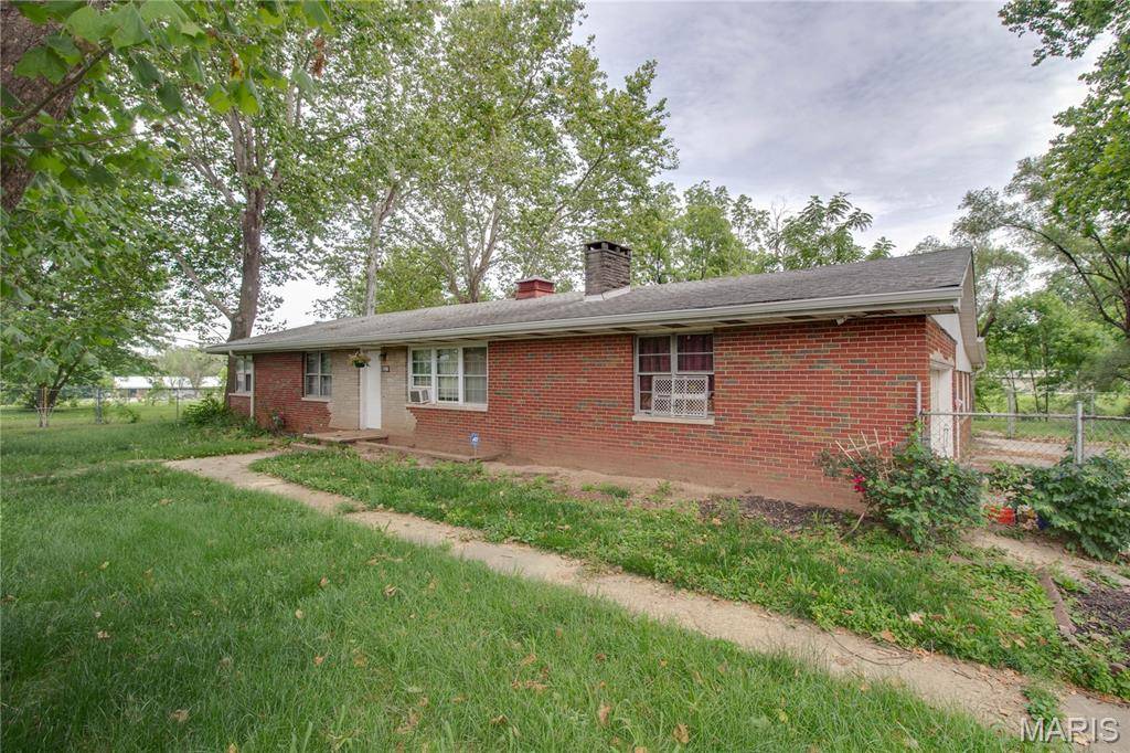 427 Ruth AVE, Cottage Hills, IL 62018