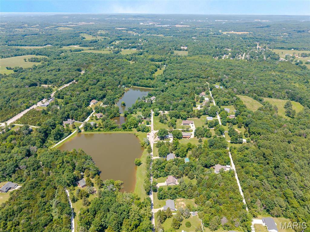 501 Black Oak LN, Catawissa, MO 63015