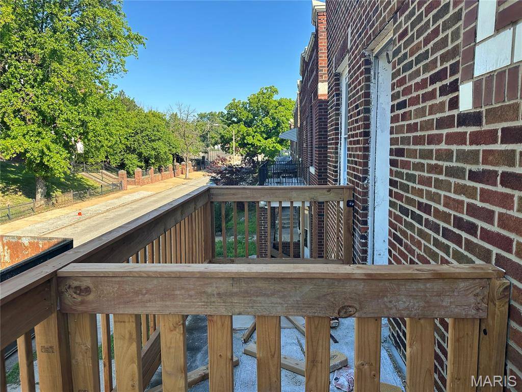 5200 Von Phul ST #2, St Louis, MO 63107