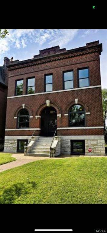 1806 Allen AVE, St Louis, MO 63104
