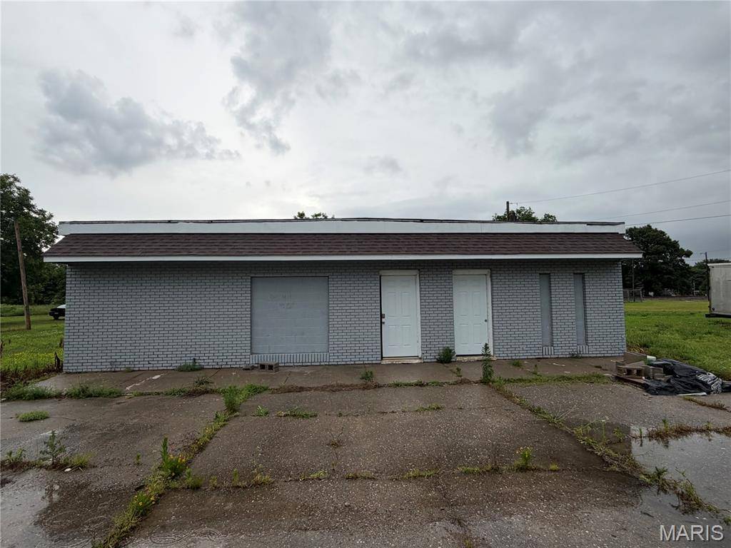 430 N 3rd Street, Lilbourn, MO 63862