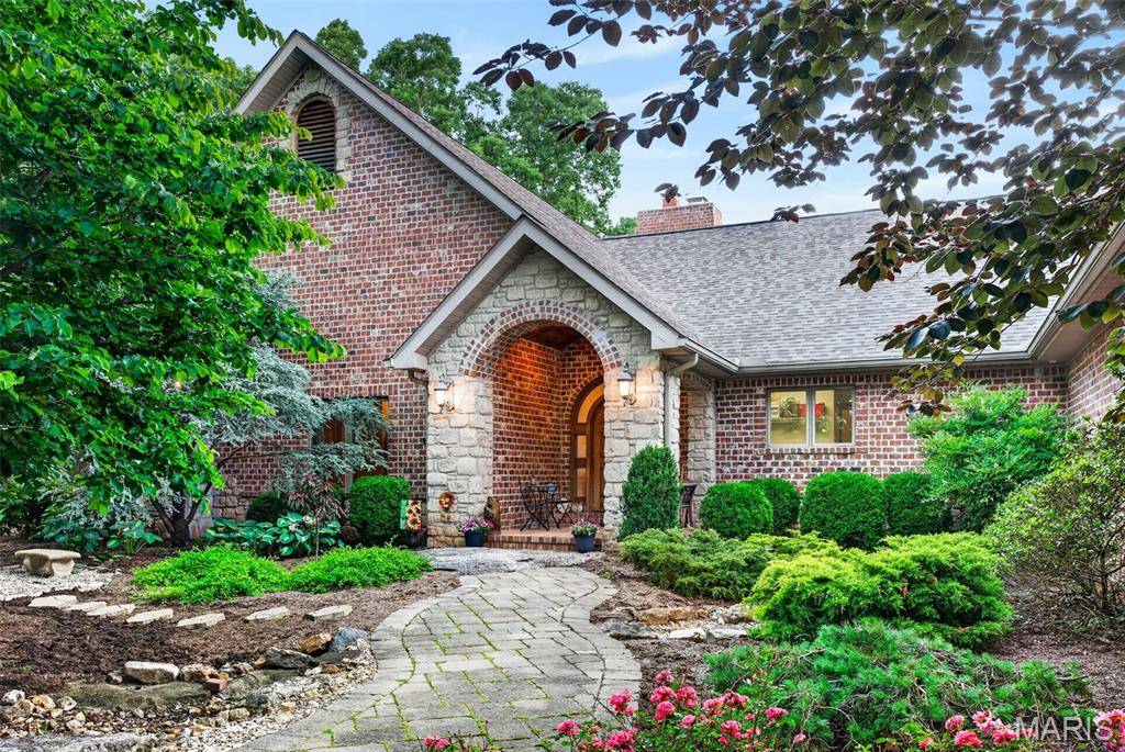 11445 Casa Nella Montagna, Marthasville, MO 63357