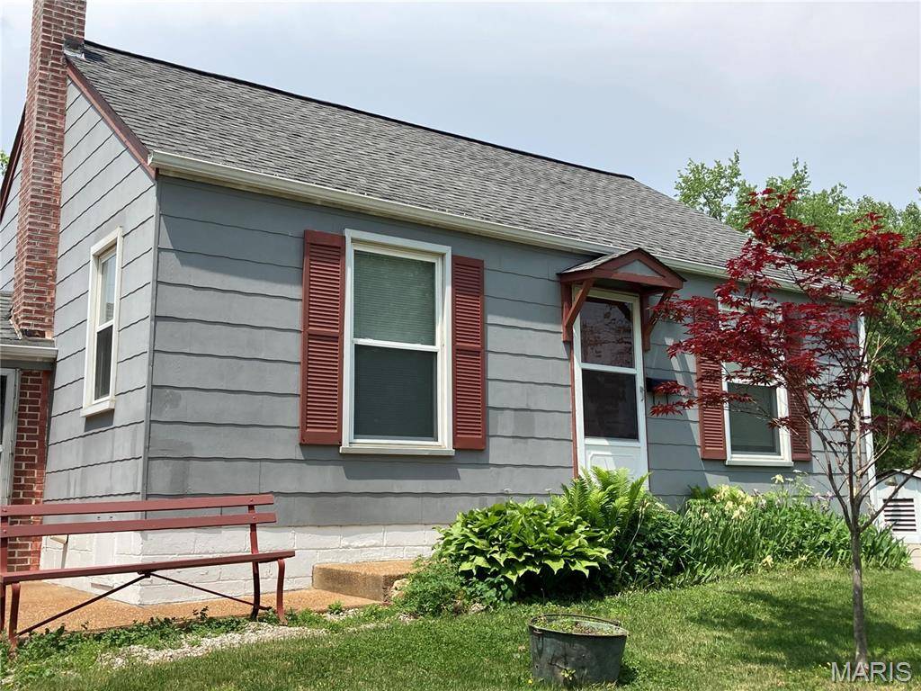 407 Coppinger DR, Ferguson, MO 63135